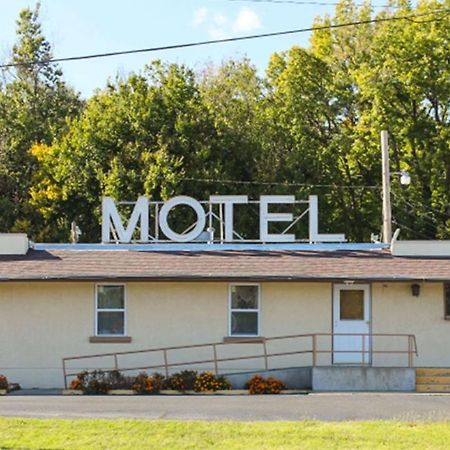 Golden Wheat Budget Host Inn Junction City Exterior foto