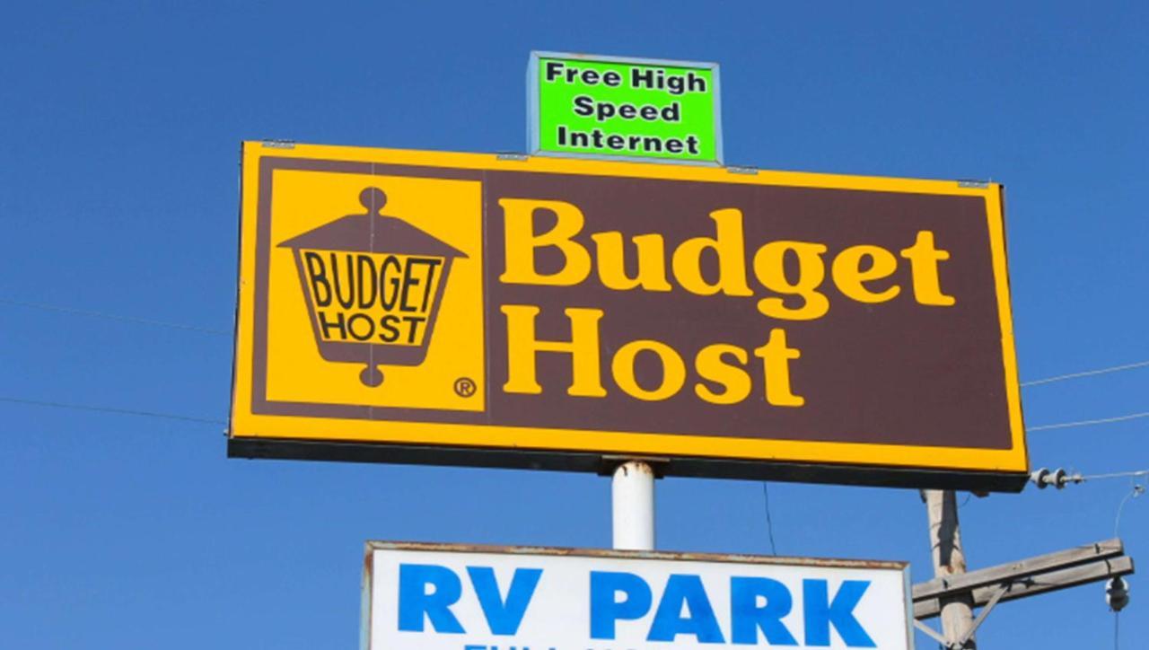 Golden Wheat Budget Host Inn Junction City Exterior foto