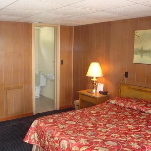 Golden Wheat Budget Host Inn Junction City Exterior foto